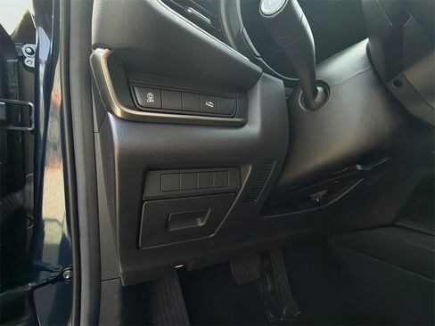 Certified 2023 MAZDA CX-30 AWD 2.5 S w/ Select Package image 23