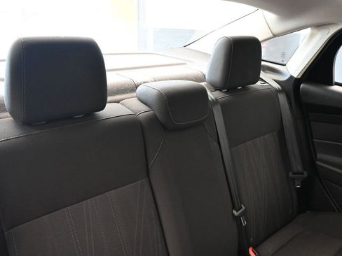 Used 2018 Ford Focus SEL image 14