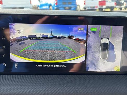 Used 2025 Nissan Kicks SR w/ SR Premium Package image 20