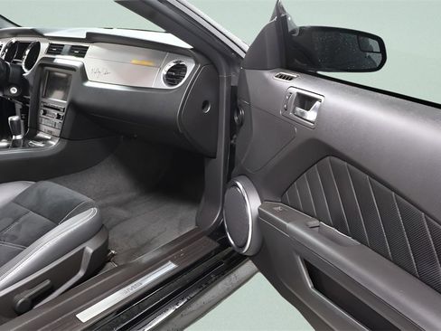 Used 2011 Ford Mustang GT Premium w/ Electronics Pkg image 23