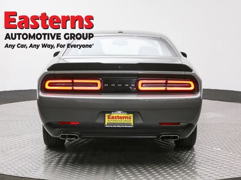 Used 2023 Dodge Challenger SXT RWD image 6