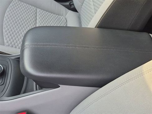 Used 2018 GMC Terrain SLE image 20