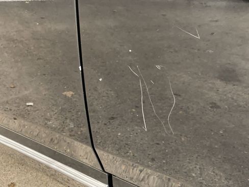 Used 2024 Chevrolet Traverse Premier w/ Redline Edition image 30