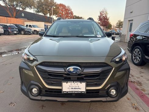 Certified 2025 Subaru Outback Premium image 5