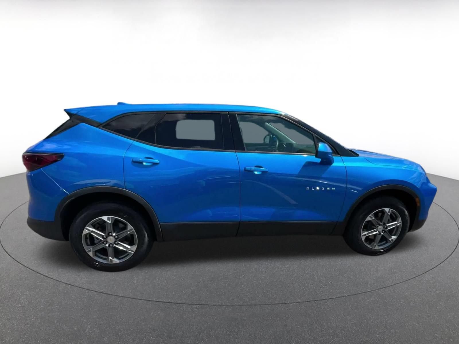 Used 2026 Chevrolet Blazer LT FWD image 15