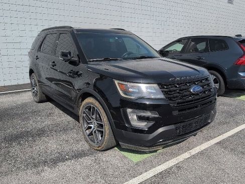 Used 2017 Ford Explorer Sport w/ Equipment Group 401A AWD/4WD image 1
