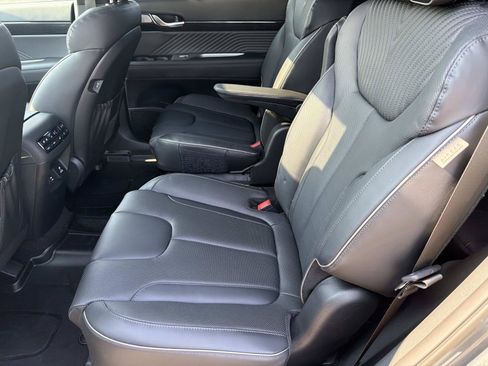 Used 2025 Hyundai Palisade Calligraphy AWD/4WD image 18