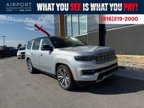 Used 2025 Jeep Grand Wagoneer 4WD w/ 8-Passenger Seating Package image 1