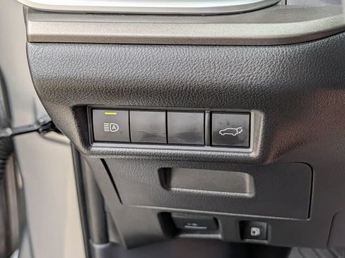 Used 2025 Toyota Grand Highlander FWD image 23