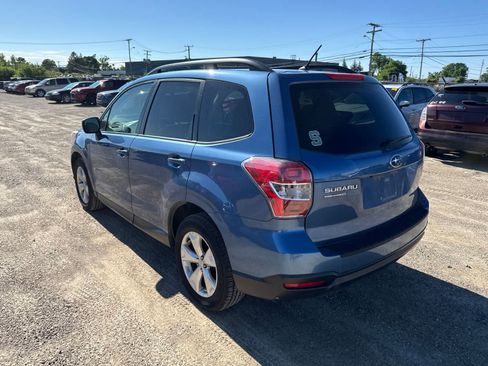 Used 2015 Subaru Forester 2.5i Premium w/ All-Weather Package AWD/4WD image 2