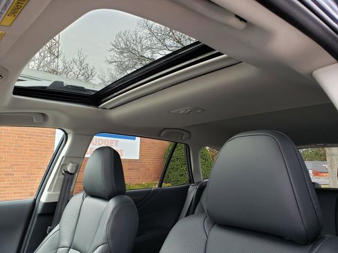 Used 2025 Subaru Outback Touring w/ Tech Package 3 image 10