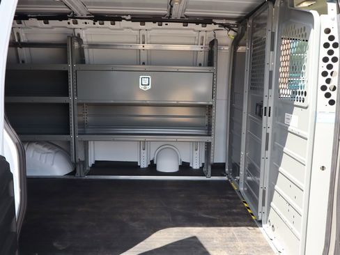 New 2025 Chevrolet Express 2500 w/ Driver Convenience Package image 33