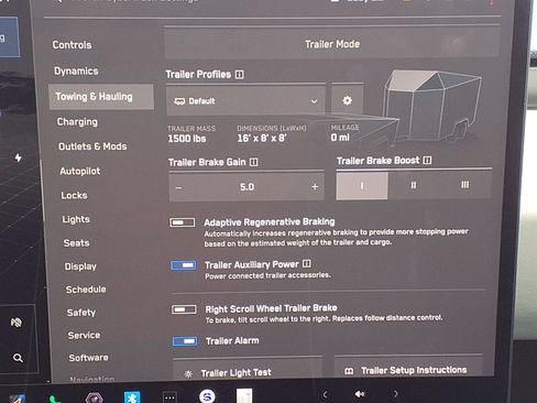 Used 2025 Tesla Cybertruck AWD Crew Cab image 24