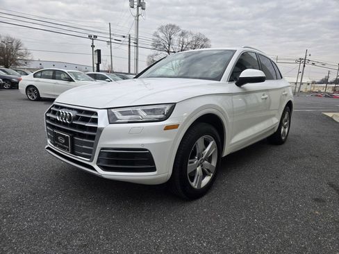 Used 2019 Audi Q5 2.0T Premium Plus w/ Premium Plus Package image 7