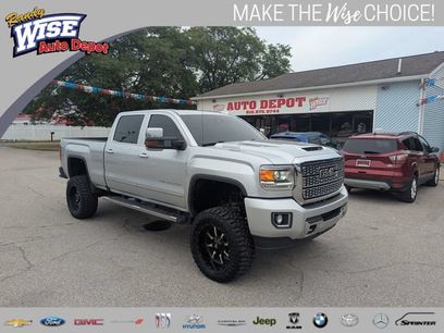 Used 2018 GMC Sierra 2500 Denali w/ Duramax Plus Package