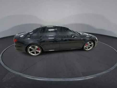 Used 2018 Audi S4 Prestige w/ Prestige Package image 2