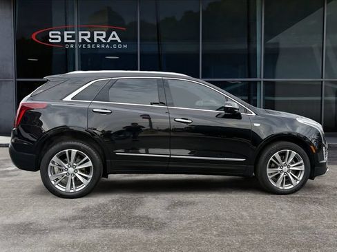 Certified 2024 Cadillac XT5 Premium Luxury w/ LPO, Floor Liner Package AWD/4WD image 6