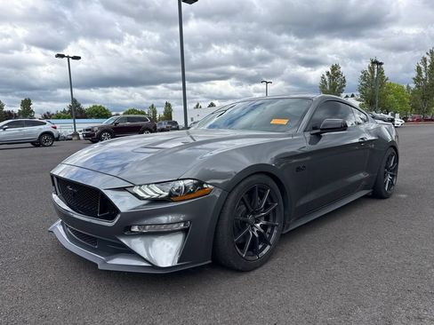 Used 2022 Ford Mustang GT Premium w/ Equipment Group 401A RWD image 3