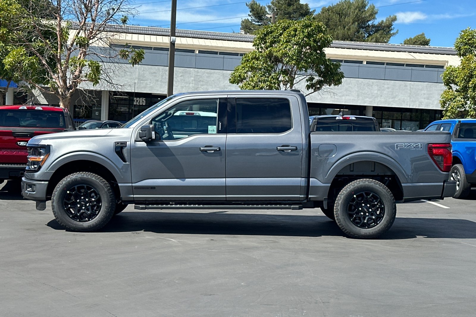 New 2026 Ford F150 XLT w/ Equipment Group 302A MID AWD/4WD image 7