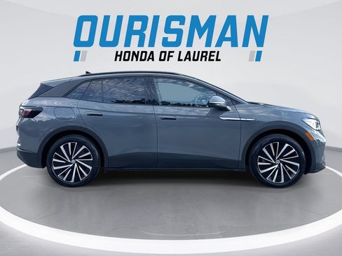Used 2024 Volkswagen ID.4 S RWD image 9