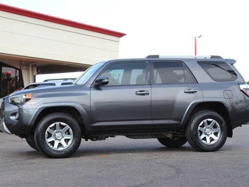 Used 2014 Toyota 4Runner Trail Premium AWD/4WD image 6