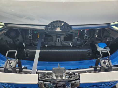 New 2025 Volkswagen ID. Buzz 1st Edition image 30