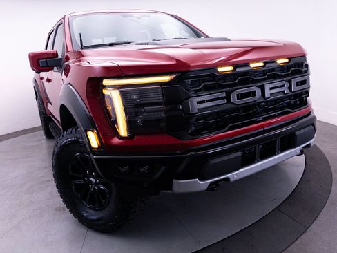 Used 2025 Ford F150 Raptor AWD/4WD image 5