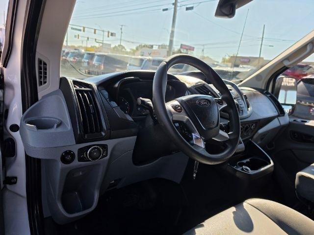 Used 2019 Ford Transit 250 130 Medium Roof RWD image 8
