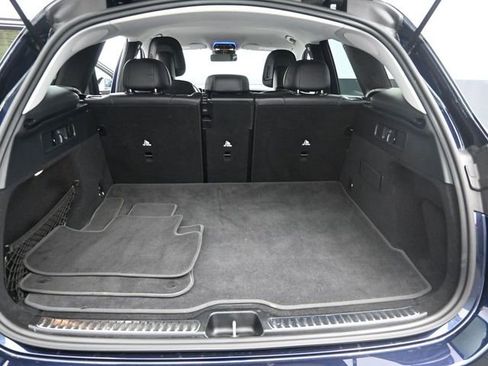 Used 2024 Mercedes-Benz GLC 300 image 10