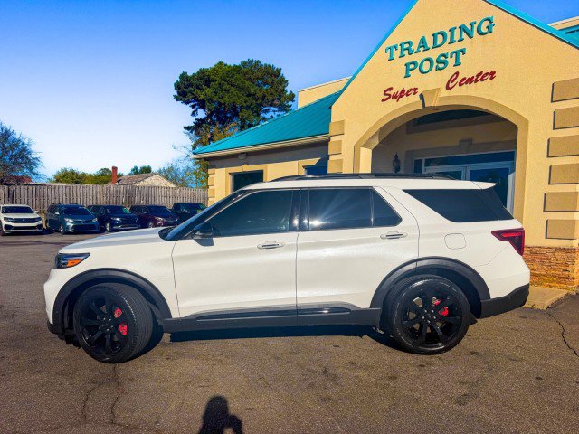 Used 2020 Ford Explorer ST w/ ST Street Pack AWD/4WD image 31