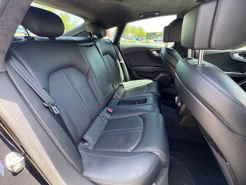 Used 2015 Audi RS 7 Prestige w/ Carbon-Optic Package AWD/4WD image 10