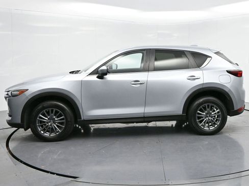 Used 2020 MAZDA CX-5 Touring image 4