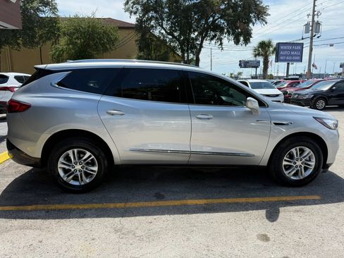 Used 2018 Buick Enclave Essence w/ Trailering Package AWD/4WD image 5