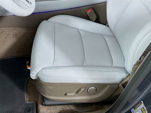 New 2026 Genesis GV70 2.5T Advanced image 21