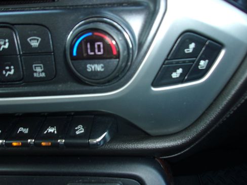 Used 2018 GMC Sierra 1500 SLT AWD/4WD image 24