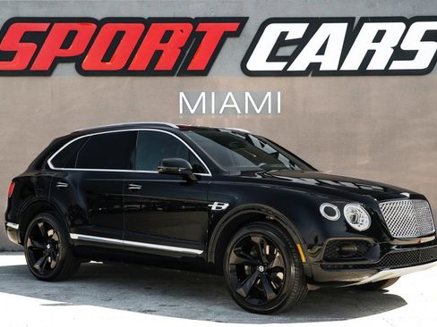 Used 2018 Bentley Bentayga image 5