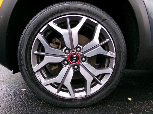 Used 2021 Kia Seltos S image 25