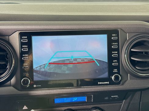 Used 2023 Toyota Tacoma TRD Sport image 15