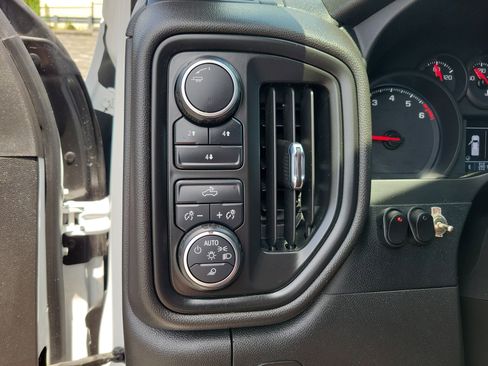 Used 2023 Chevrolet Silverado 2500 Custom w/ Custom Value Package AWD/4WD image 11