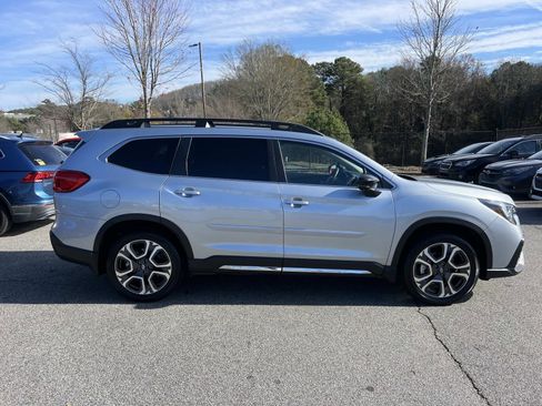 Certified 2025 Subaru Ascent Limited w/ Popular Package #1 image 8