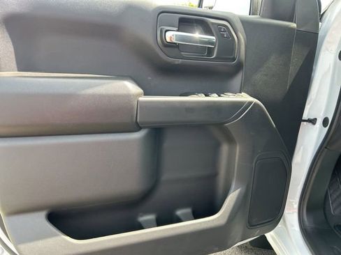 New 2026 Chevrolet Silverado 1500 Custom Trail Boss w/ LPO, Dark Essentials Package AWD/4WD image 11