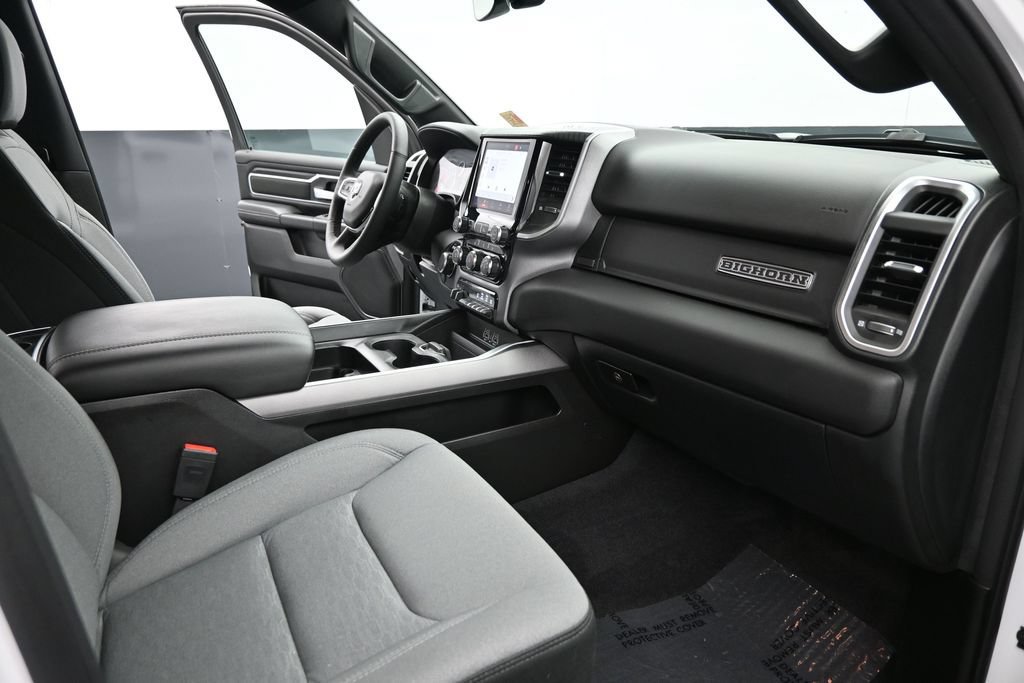 Used 2025 RAM 1500 Big Horn AWD/4WD image 31