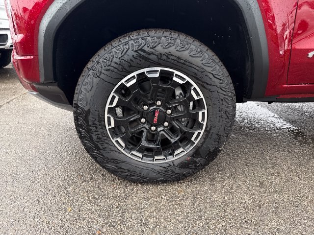 New 2026 GMC Canyon AT4 w/ AT4 Premium Package AWD/4WD image 10