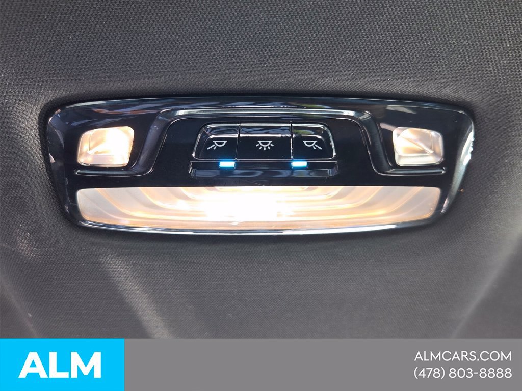 Used 2023 BMW 530e w/ M Sport Package RWD image 12