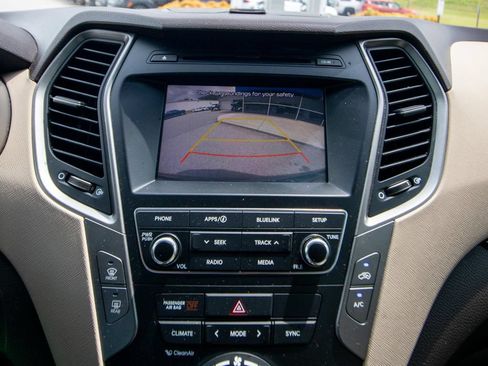 Used 2017 Hyundai Santa Fe Sport FWD image 27