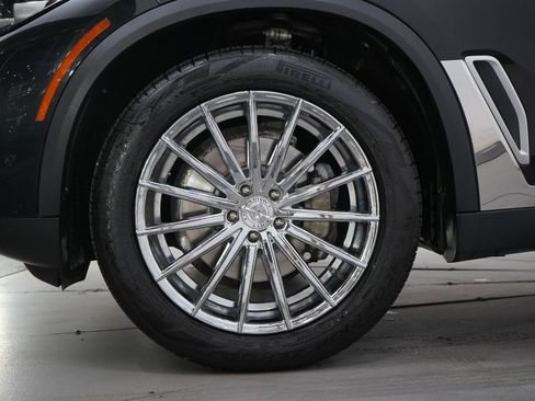 Used 2019 BMW X5 xDrive40i w/ Convenience Package AWD/4WD image 31