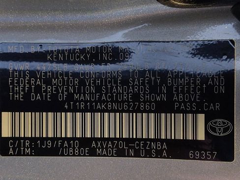 Used 2022 Toyota Camry LE w/ Convenience Package FWD image 33