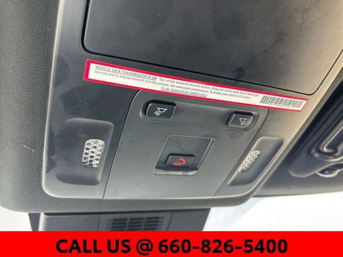 Used 2025 Toyota Camry SE image 24