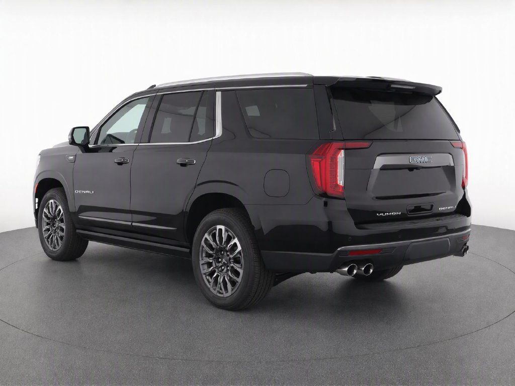Used 2023 GMC Yukon Denali Ultimate AWD/4WD image 4