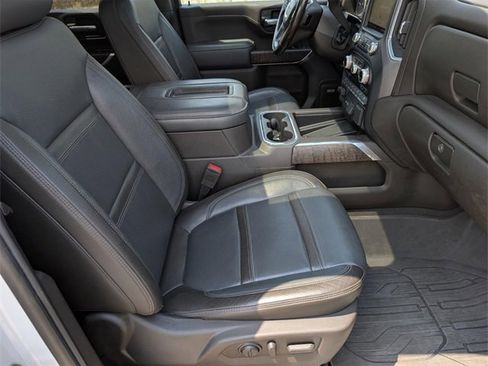 Used 2020 GMC Sierra 3500 Denali w/ Denali Ultimate Package image 34